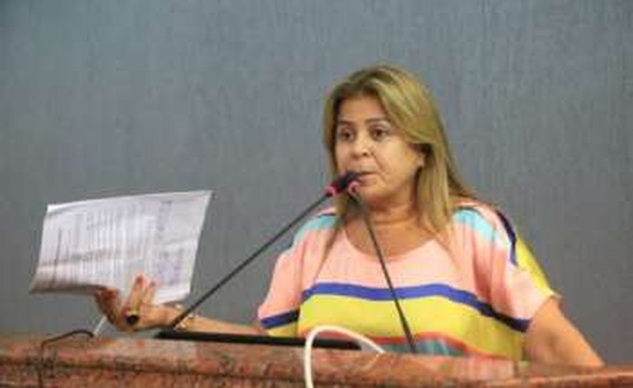 Silvania Barbosa lança pré-candidatura neste domingo