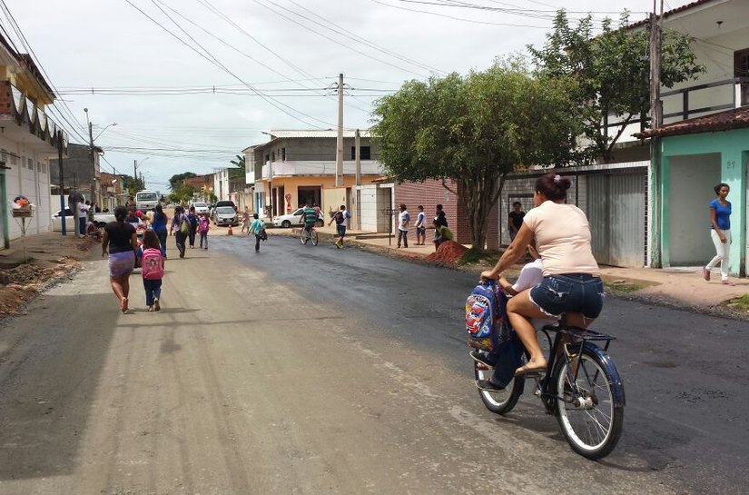 SMTT orienta sobre circulação em região com obras