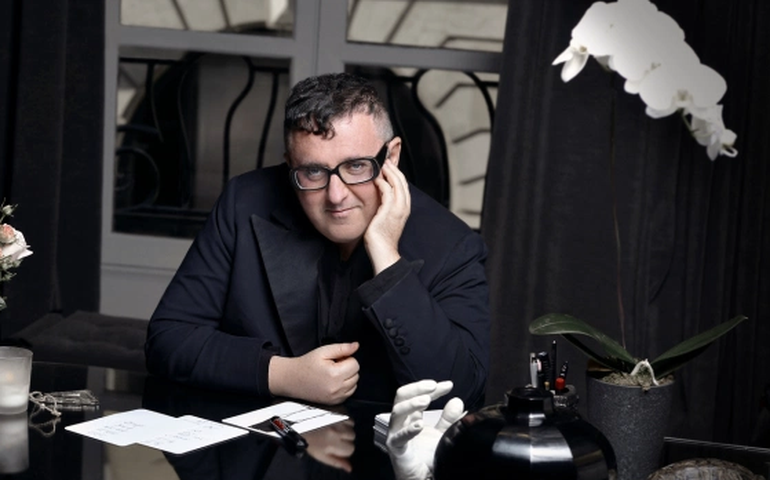 Estilista Alber Elbaz morre aos 59 anos