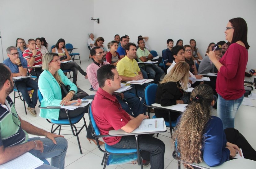 Gerentes e servidores de prefeituras são treinados para novo sistema do Sine
