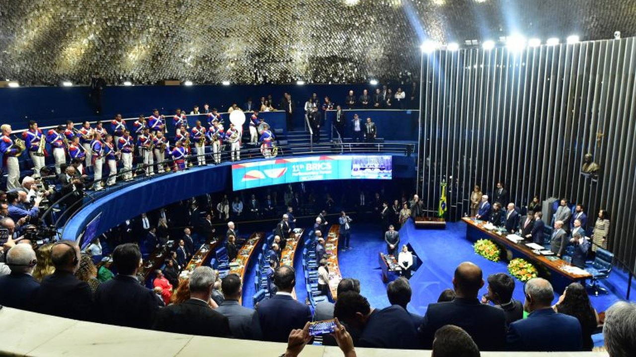 Senado aprova MP que cria consignado para setor privado