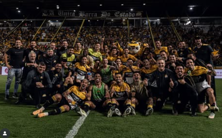 Criciúma bate Atlético-GO em casa e esquenta briga pelo acesso na Série B