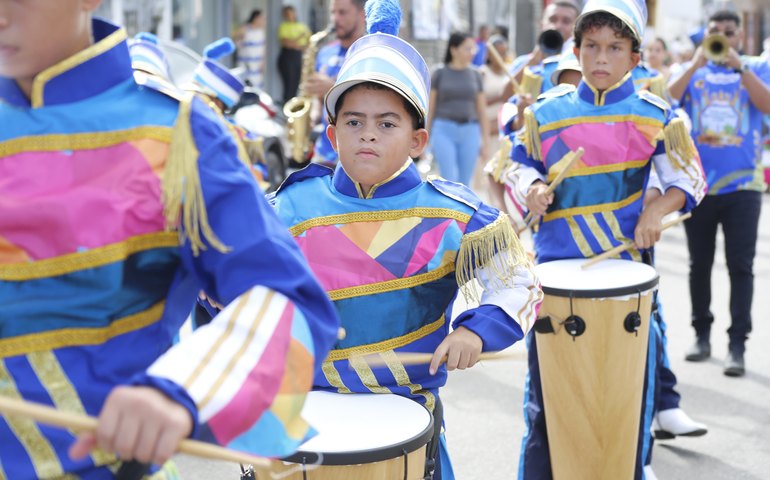Prefeitura de Coruripe impulsiona a cultura e a juventude com a revitalização da Fanfarra Dom Constantino Luers
