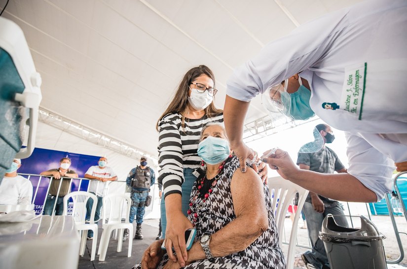 Dia da Imunização: conheça o serviço dos centros de vacinas especiais