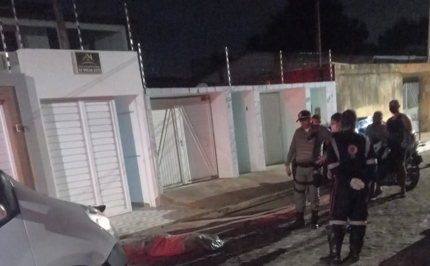 Golpes de faca encerram tragicamente vida de mulher em Arapiraca
