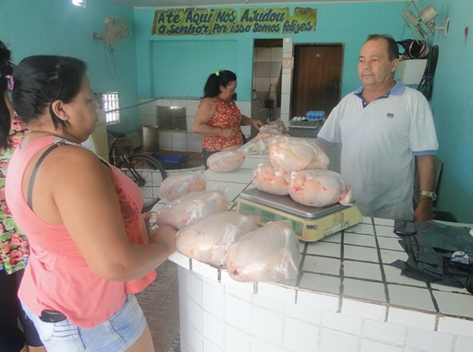 Desenvolve conhece realidade de moradores das grotas beneficiadas por programa do Governo