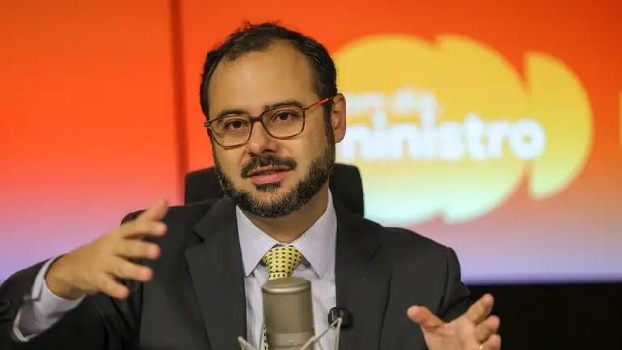 Governo prevê Pix MEI de até R$ 5 mil a partir de 2027