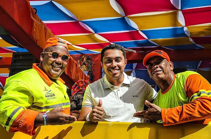 Vereador David do Emprego comemora aprovação de piso nacional para garis e reforça proposta de valorização da categoria em Maceió