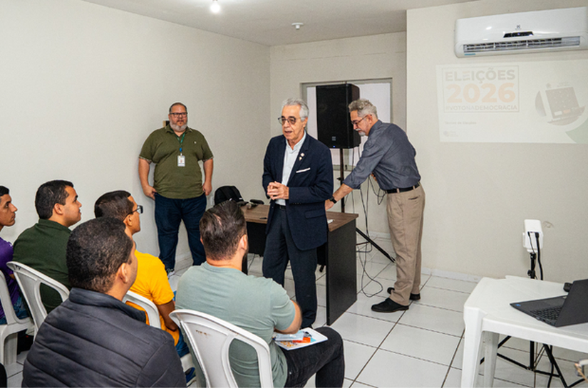 Presidente do TRE/AL acompanha treinamento de técnicos de eleição para o pleito de 2026