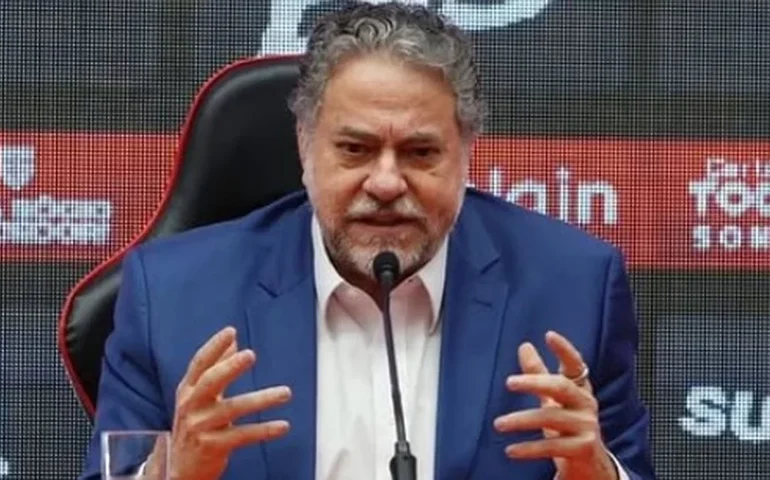 Casares e dirigentes do São Paulo receberam mais de 4 mil ingressos de shows no MorumBis