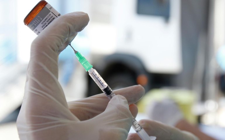 Anvisa autoriza uso de injeção semestral para prevenção de infecção por HIV no Brasil