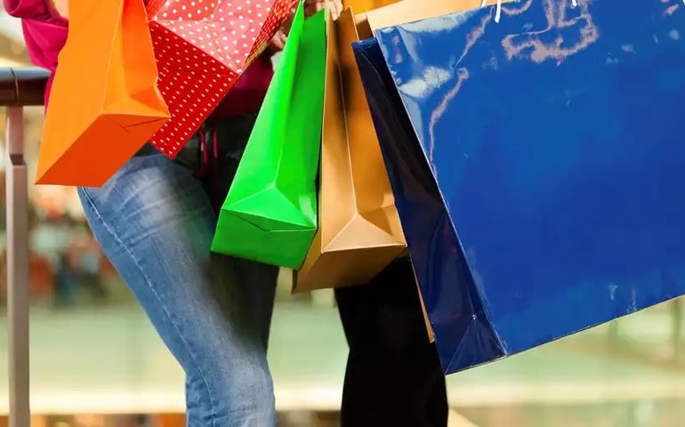 Intenção de Consumo das Famílias sobe 1,4% em setembro ante agosto, diz CNC