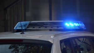 policia-luzes-sirene-21092018091506495_1F8F45R.jpeg