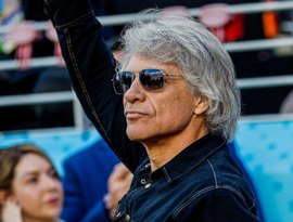 Jon Bon Jovi diz estar “completamente recuperado” após cirurgia nas cordas vocais