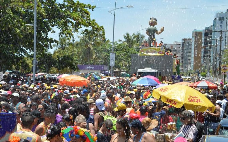 Bloco Vulcão 2023 desfila nas prévias carnavalescas no próximo domingo (12)
