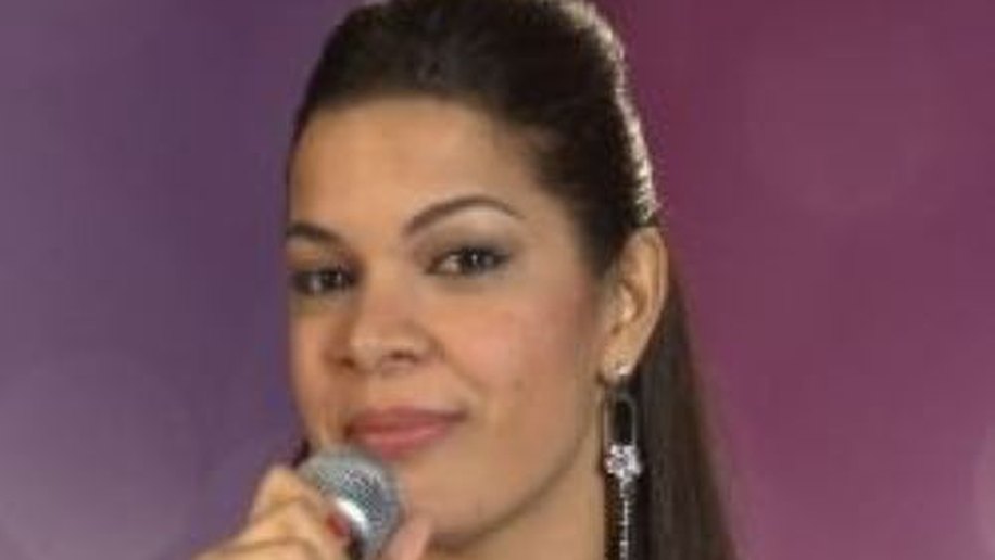 Cantora alagoana vai a Hollywood para participar de concurso