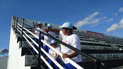 Grupo Coringa patrocina pintura do Estádio Coaracy da Mata Fonseca