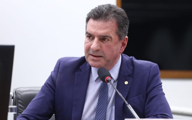 Comissão aprova inclusão de informações sobre impactos ambientais em planos de resíduos sólidos