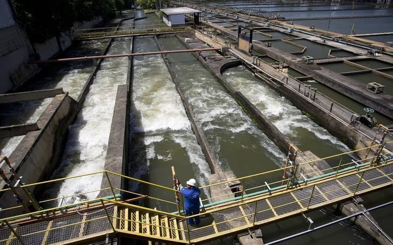 Cedae realiza manutenções, e seis municípios terão fornecimento de água impactado na quinta-feira; saiba mais