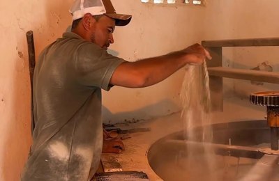 Em Mar Vermelho, Casa da Farinha impulsiona economia local beneficiando cerca de 200 agricultores