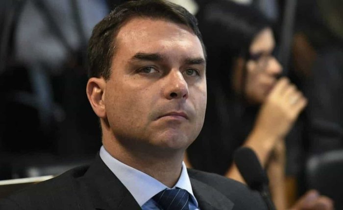 O Ministério Público do Rio de Janeiro informou que recursos desviados da Assembleia Legislativa do Estado (Alerj) podem ter sido lavados em loja do filho do presidente