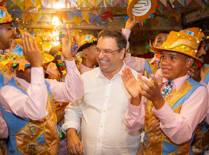 Prefeito Luciano destaca participação popular na abertura dos arraiás comunitários de Arapiraca