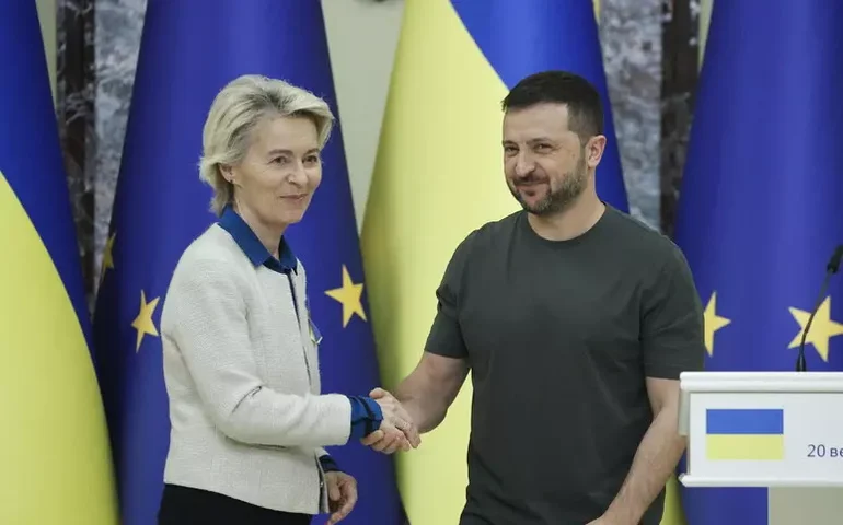 Europeus reforçam apoio à Ucrânia após reunião Zelensky-Trump