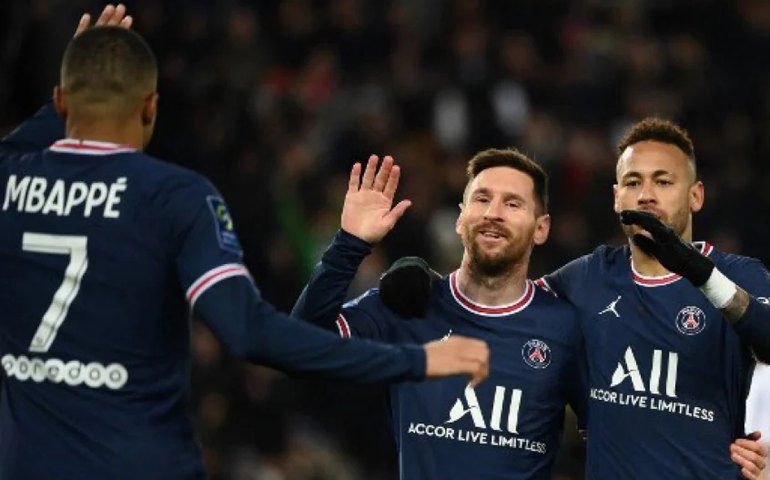 PSG perde do Rennes no Francês com Messi e Neymar de início e Mbappé no 2º tempo