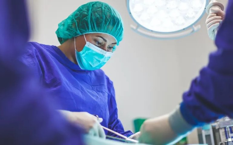 Idade mínima para cirurgia de esterilização cai para 21 anos