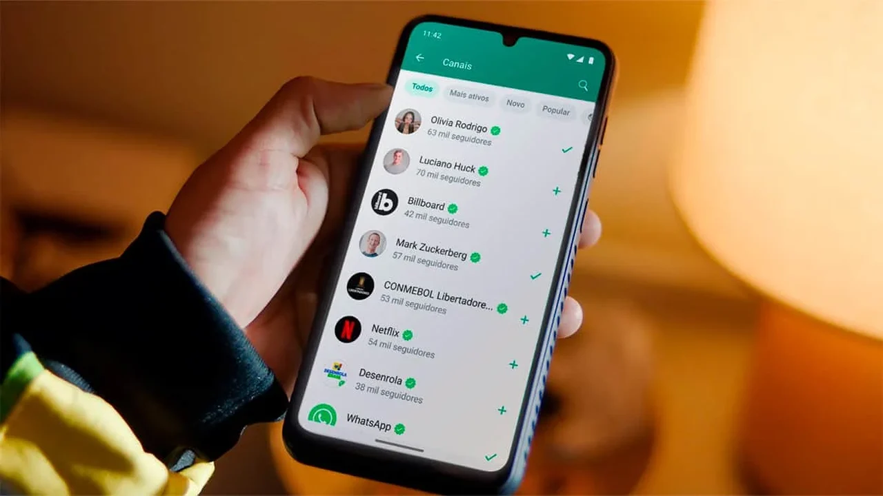 WhatsApp é citado como meio de assédio eleitoral em 37% das ações na Justiça do Trabalho, aponta relatório