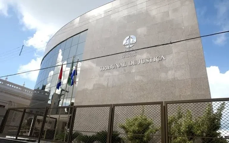 Policial civil acusado de matar jovem em posto de combustíveis vai a júri popular nesta quinta