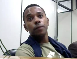 Robinho deixa penitenciária em Tremembé e é transferido para presídio em Limeira