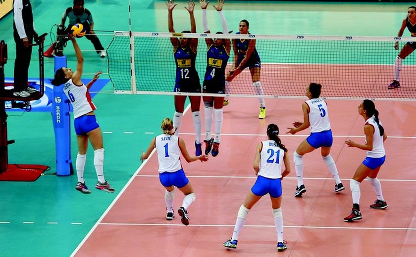 Seleção feminina bate a Sérvia e vence a segunda na Liga das Nações de Vôlei