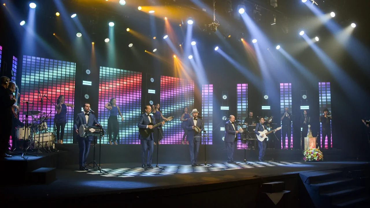 TV Aparecida festeja aniversário com show do Demônios da Garoa e novos estúdios