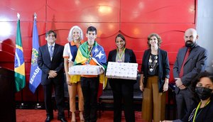 Aluno sergipano é empossado como Jovem Senador 2022 em Brasília