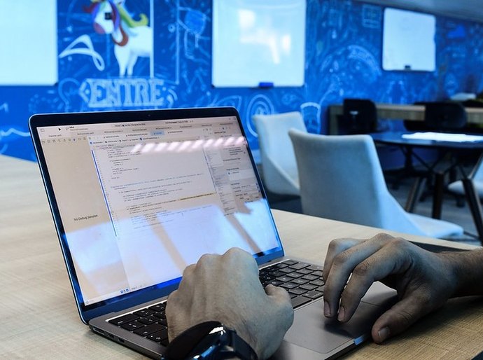 Setor de serviços puxa crescimento do emprego formal no Nordeste