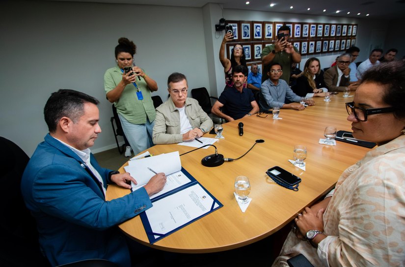 Governo de Alagoas concede desconto de 50% na renovação de outorga dos transportes complementares