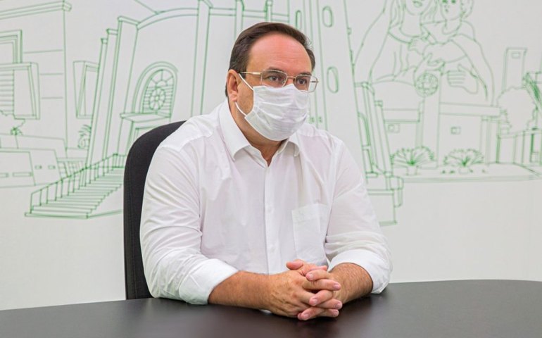 Prefeito Luciano anuncia benefícios para trabalhadores e donos de bares, restaurantes e academias