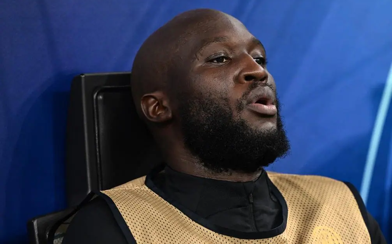 Lukaku sofre nova lesão e preocupa Bélgica para a Copa do Mundo do Catar