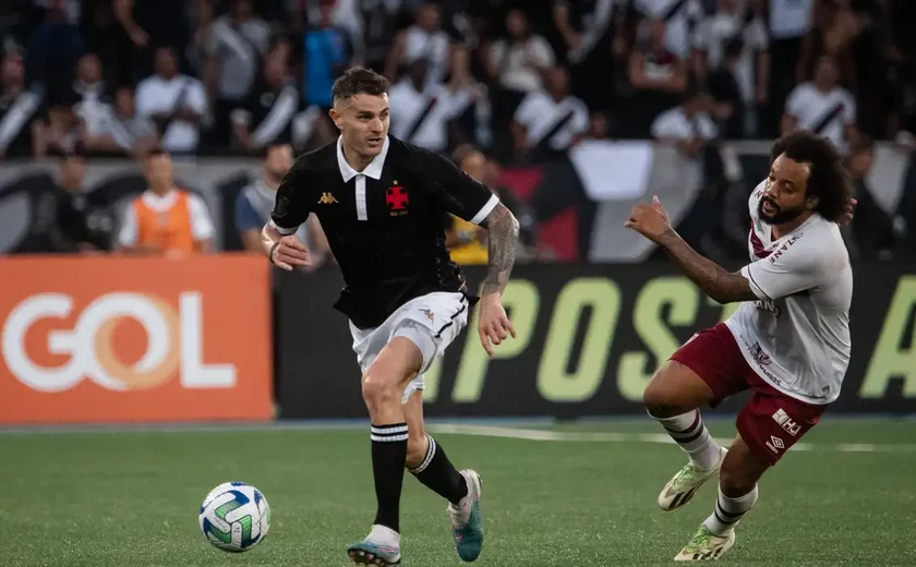 Líder Fluminense recebe Vasco em clássico no Maracanã