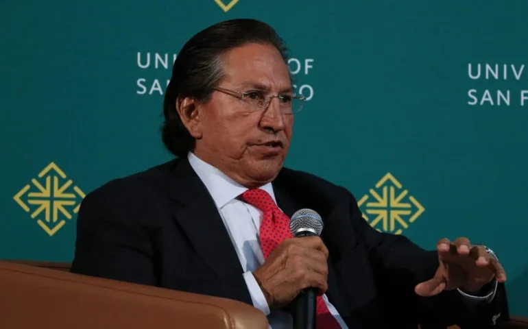 Peru: Toledo é condenado a 20 anos e seis meses de prisão por receber propina da Odebrecht