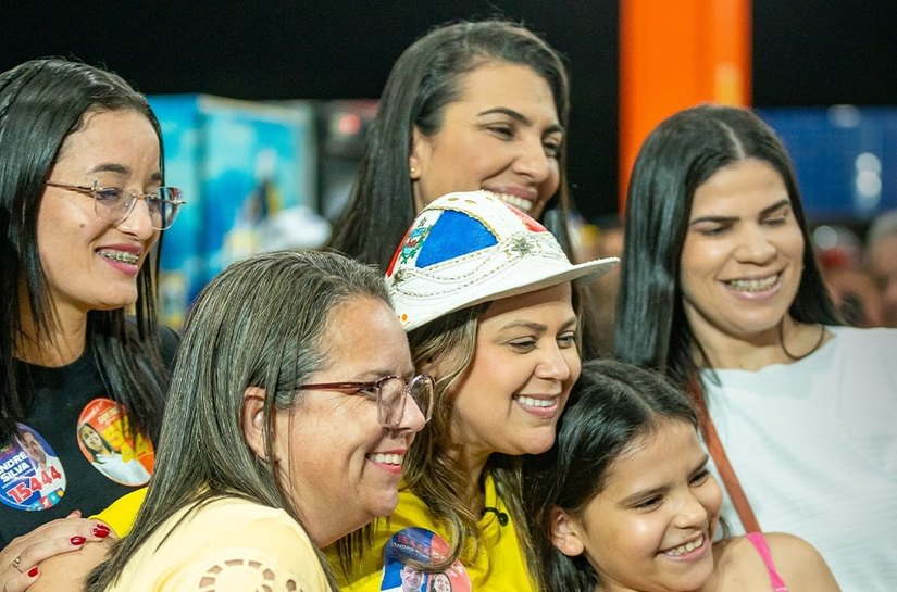 Em uma das maiores carreatas da campanha, Samyra do Basto mobiliza São Sebastião na “Rota da Vitória”