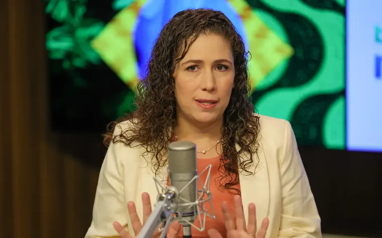 Acordos com servidores devem ser fechados até amanhã, diz ministra