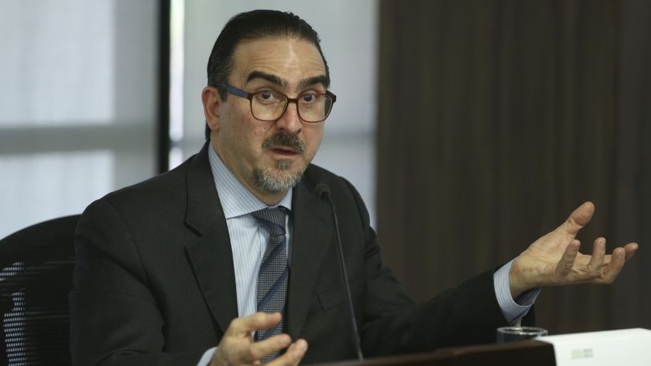 Reforma tributária é populista e compromete longo prazo, diz economista