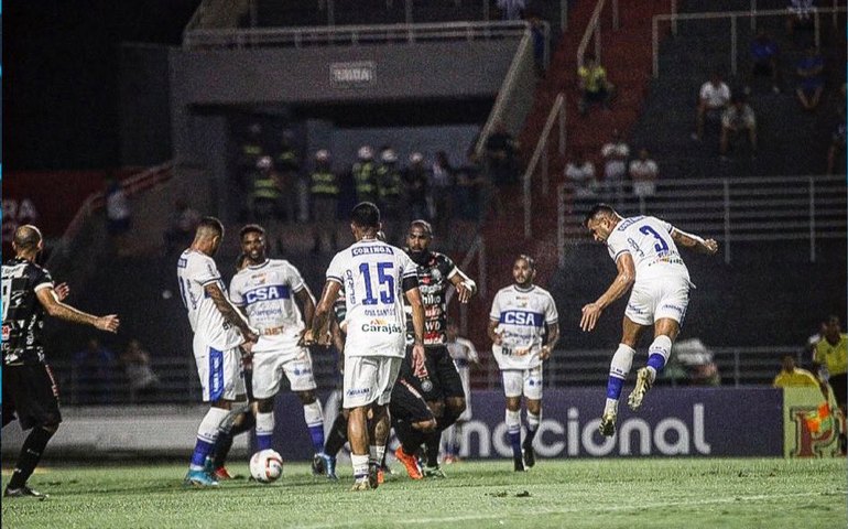 Com um a menos, Operário se segura e empata sem gols com o CSA