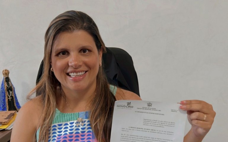 Prefeita Marcela Gomes sanciona projeto de lei que institui piso salarial dos agentes de saúde e de endemias