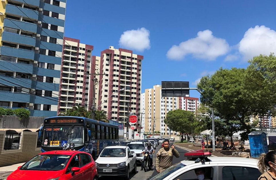 AVENIDA HERMES FONTES / Foto: SMTT