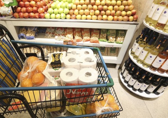 Prévia da inflação de abril fica em 0,43%, puxada pelos alimentos