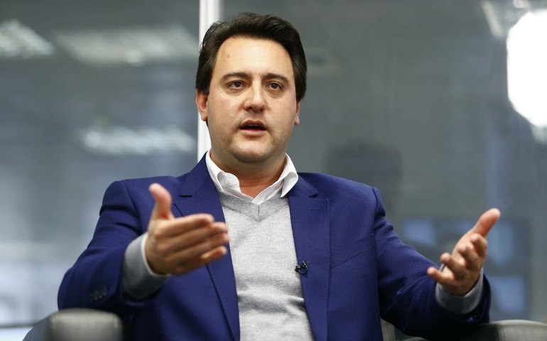 Ratinho Jr. abandona promessa de pedágios mais baratos