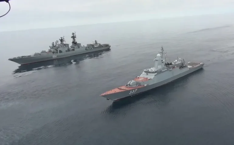 Rússia e Ucrânia trocam centenas de prisioneiros em acordo intermediado pelos Emirados Árabes